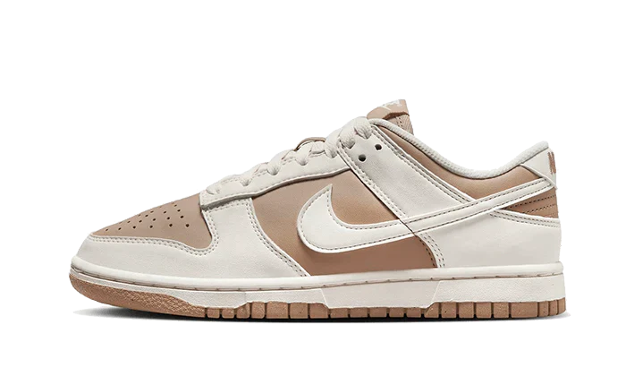 Tenisky Nike Dunk nízke bielo-hnedé, pohľad z boku