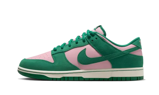 Tenisky Nike Dunk nízke zeleno-rúžové, pohľad z boku