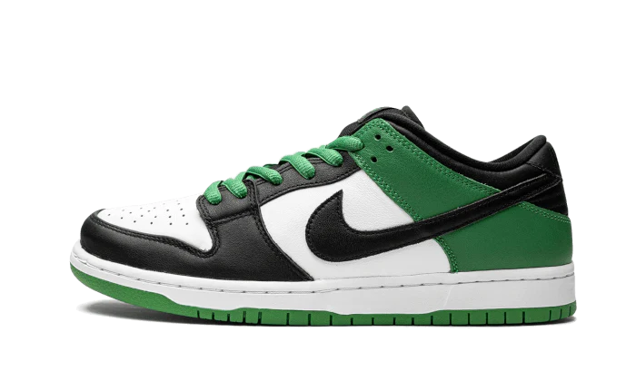 Skateboardové Tenisky Nike Dunk nízke zeleno-bielo-čierne, pohľad z boku