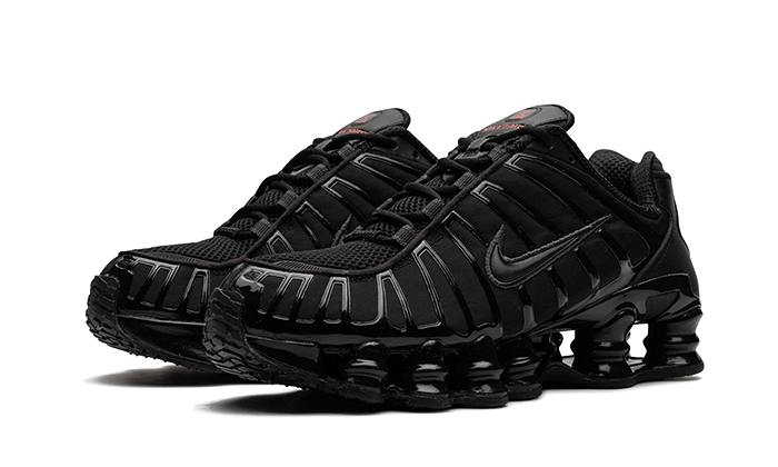 Nike Shox TL Black Max Orange čierne, pohľad z vrchu na lace system