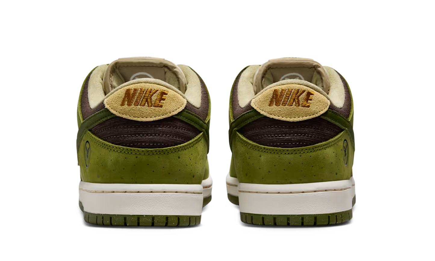 Nike SB Dunk Low Yuto Horigome Matcha